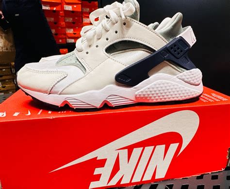 nike huarache zwart sale|nike huarache for sale.